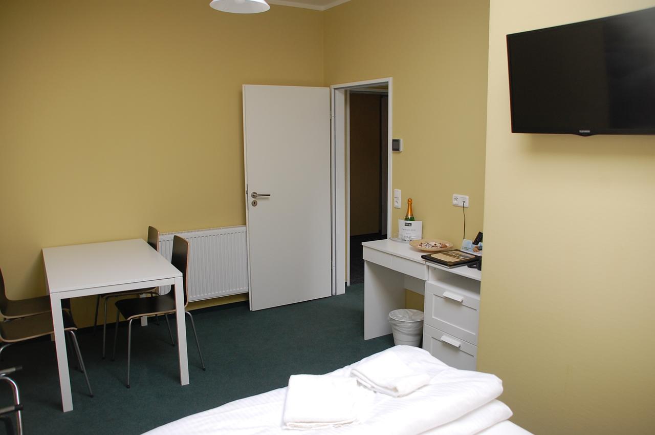 Casilino Hotel A 20 Wismar Дорф-Мекленбург Экстерьер фото