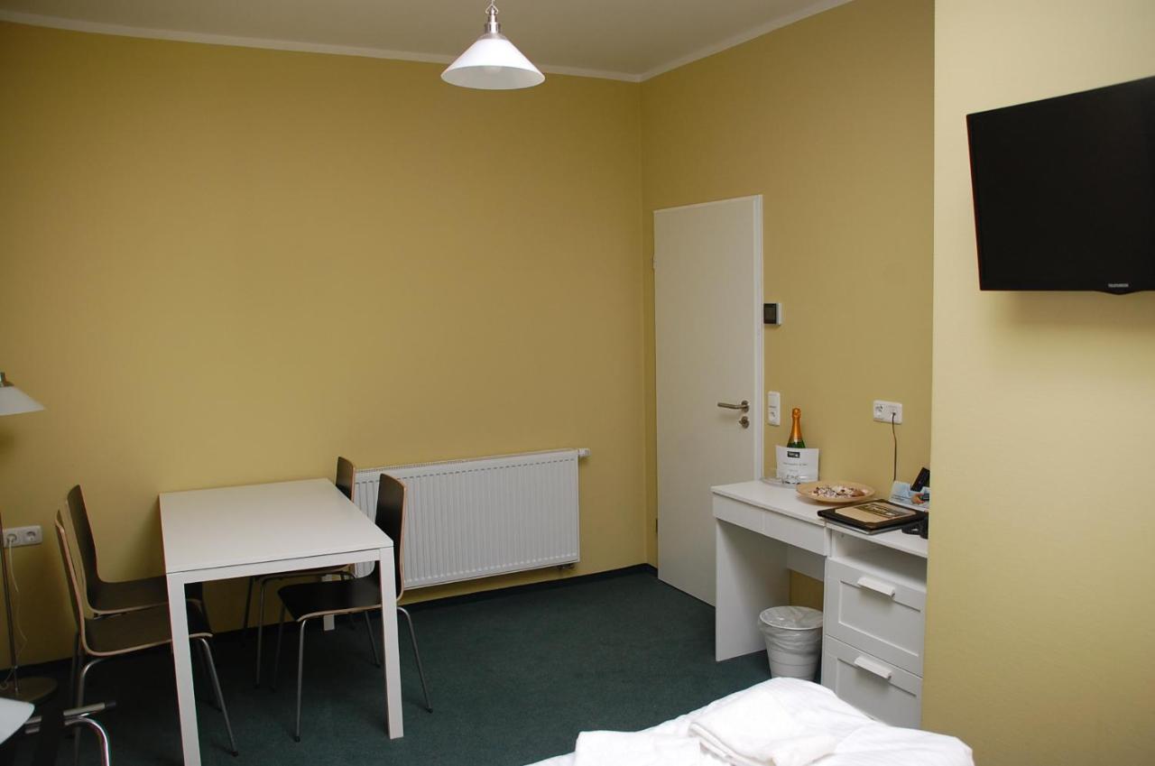 Casilino Hotel A 20 Wismar Дорф-Мекленбург Экстерьер фото